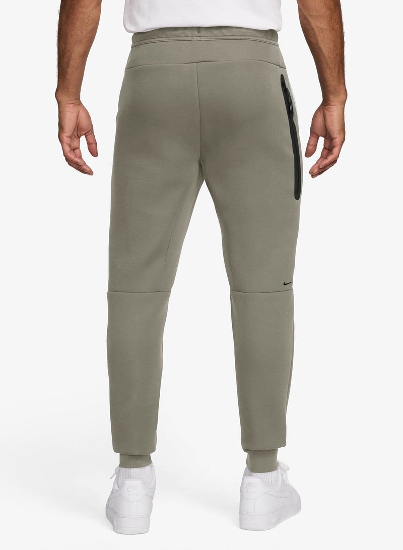Nike Tech Fleece Joggers - Image 2